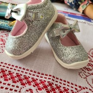 Little girls shoes